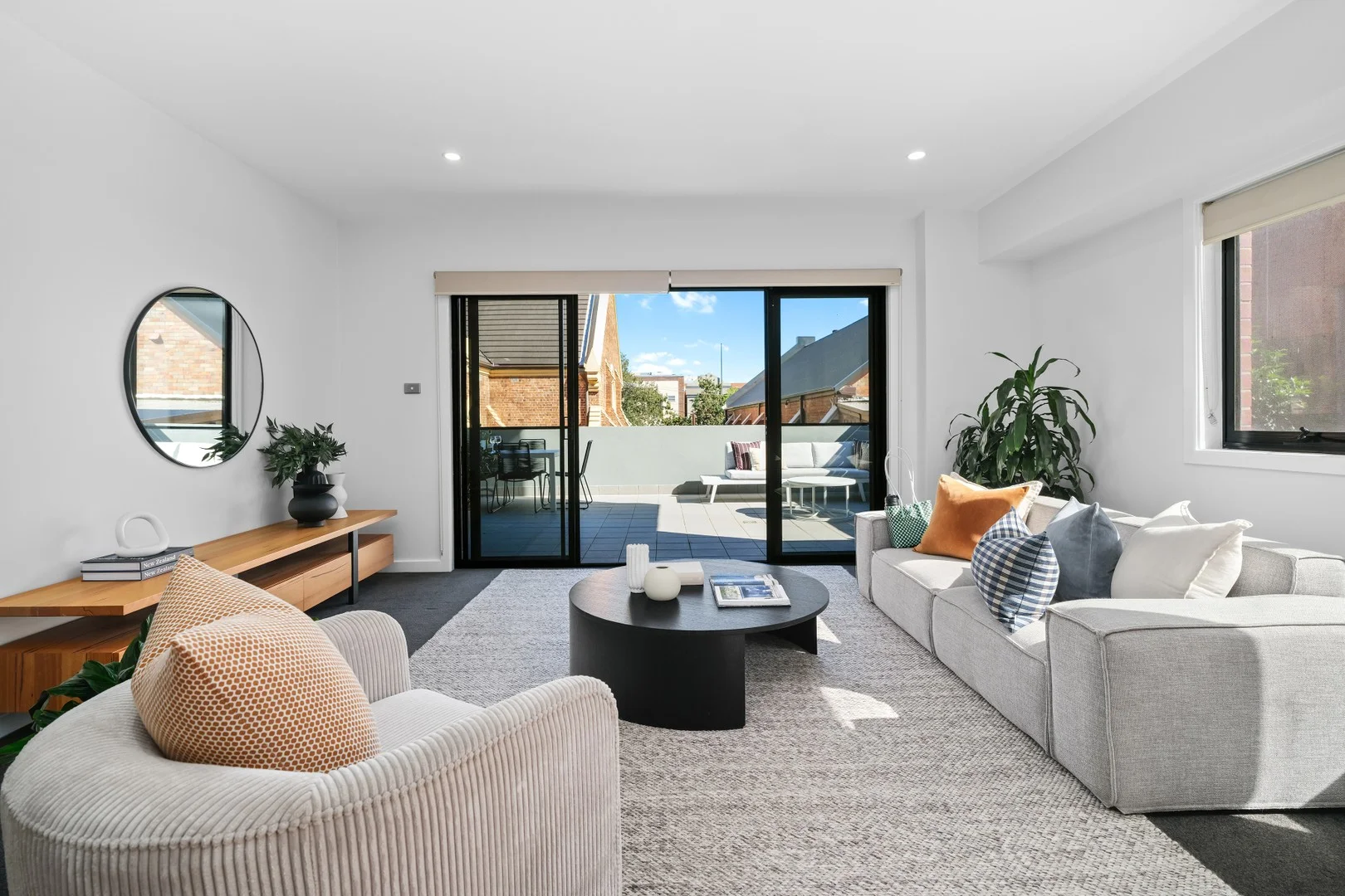 2/86 Tudor Street, Hamilton NSW 2303