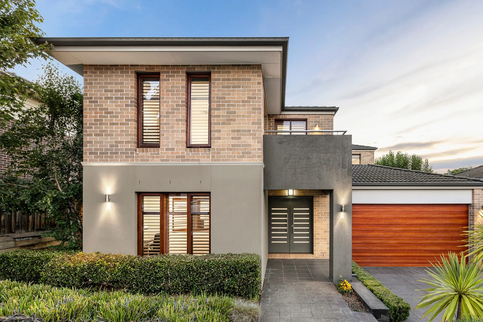 18 Treevalley Drive, Doncaster East VIC 3109