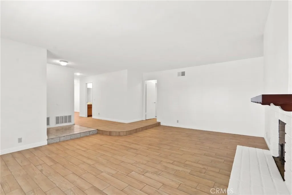 Additional image 5 of 121 S Connie Circle, Anaheim, CA 92806