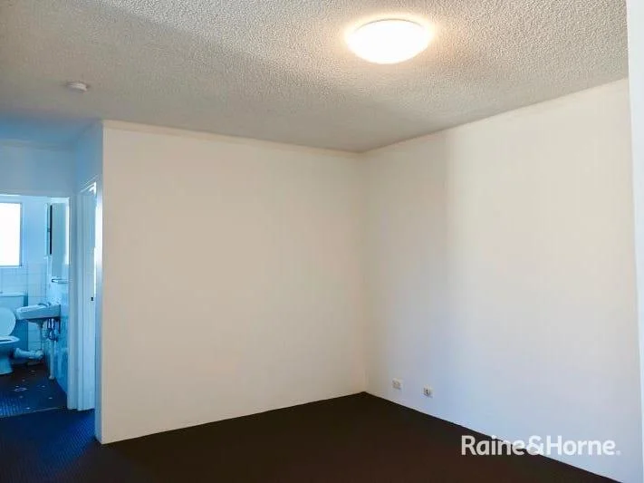 Additional image 5 of 14/16 Grace Campbell Crescent, Hillsdale NSW 2036