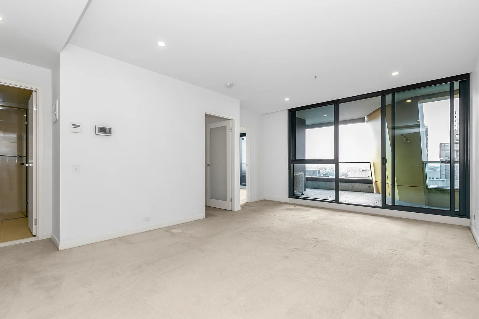 2213/3 Yarra Street, South Yarra VIC 3141