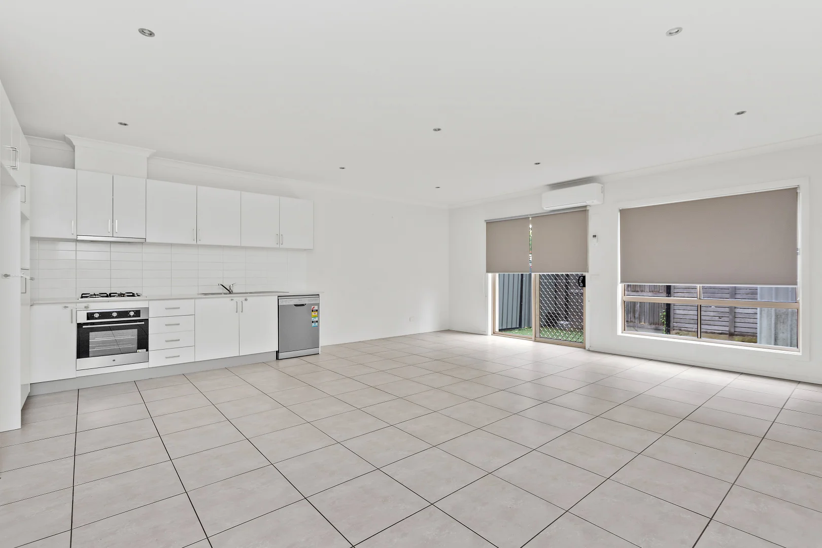 Additional image 3 of 1/24 Ryrie Grove, Wollert VIC 3750