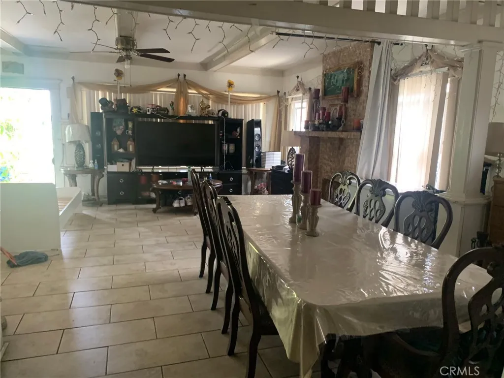 Additional image 24 of 1046 W 49th St, Los Angeles, CA 90037