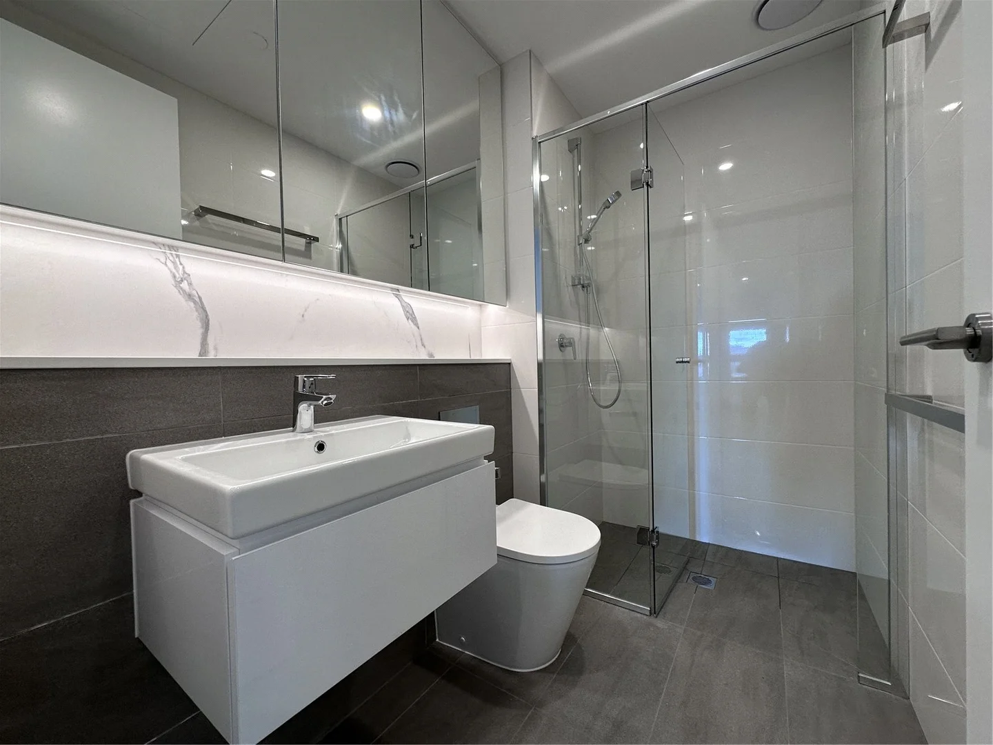 Additional image 10 of 207/408 Spencer Street, West Melbourne VIC 3003