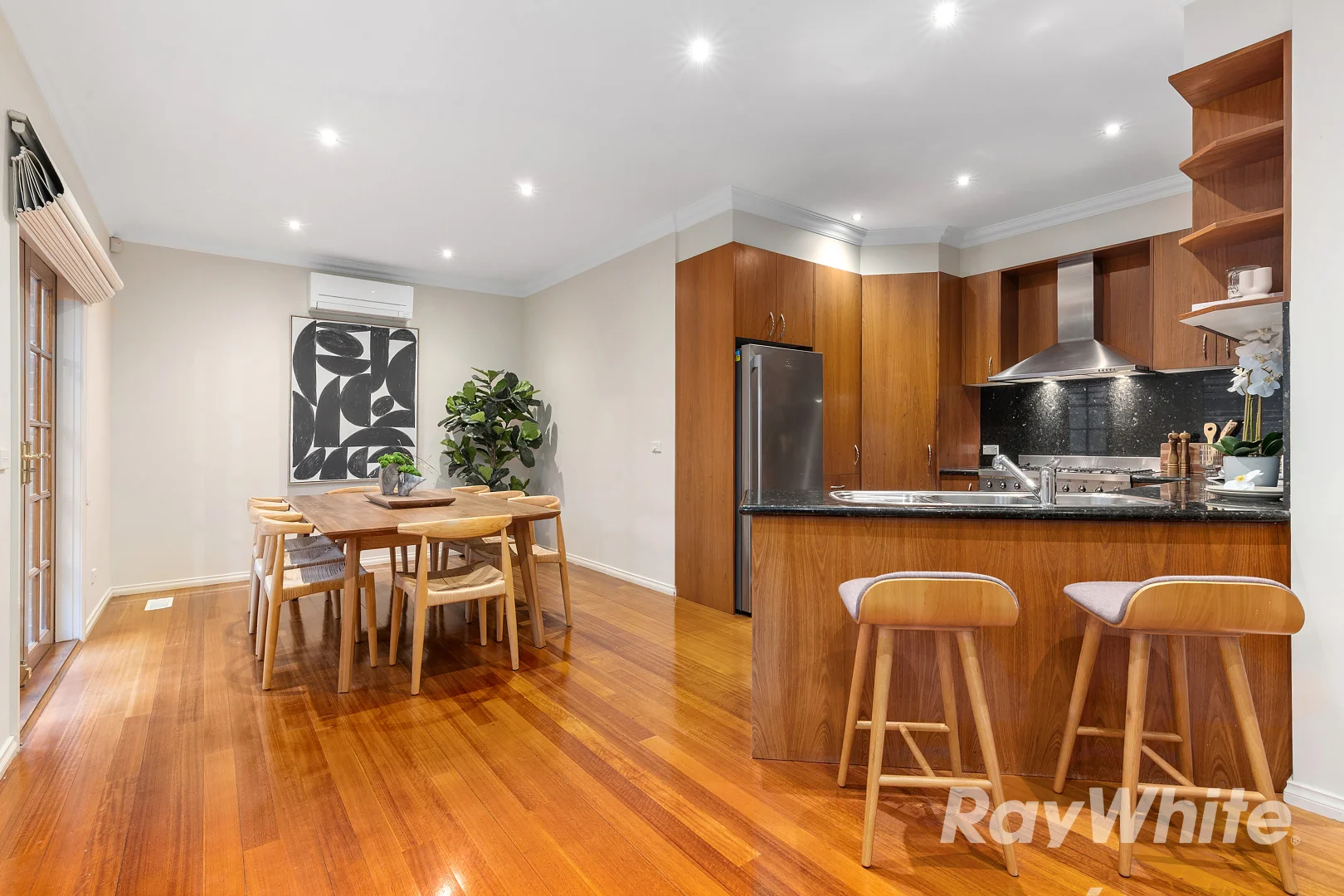 Additional image 3 of 2/16 Schulz Street, Bentleigh East VIC 3165