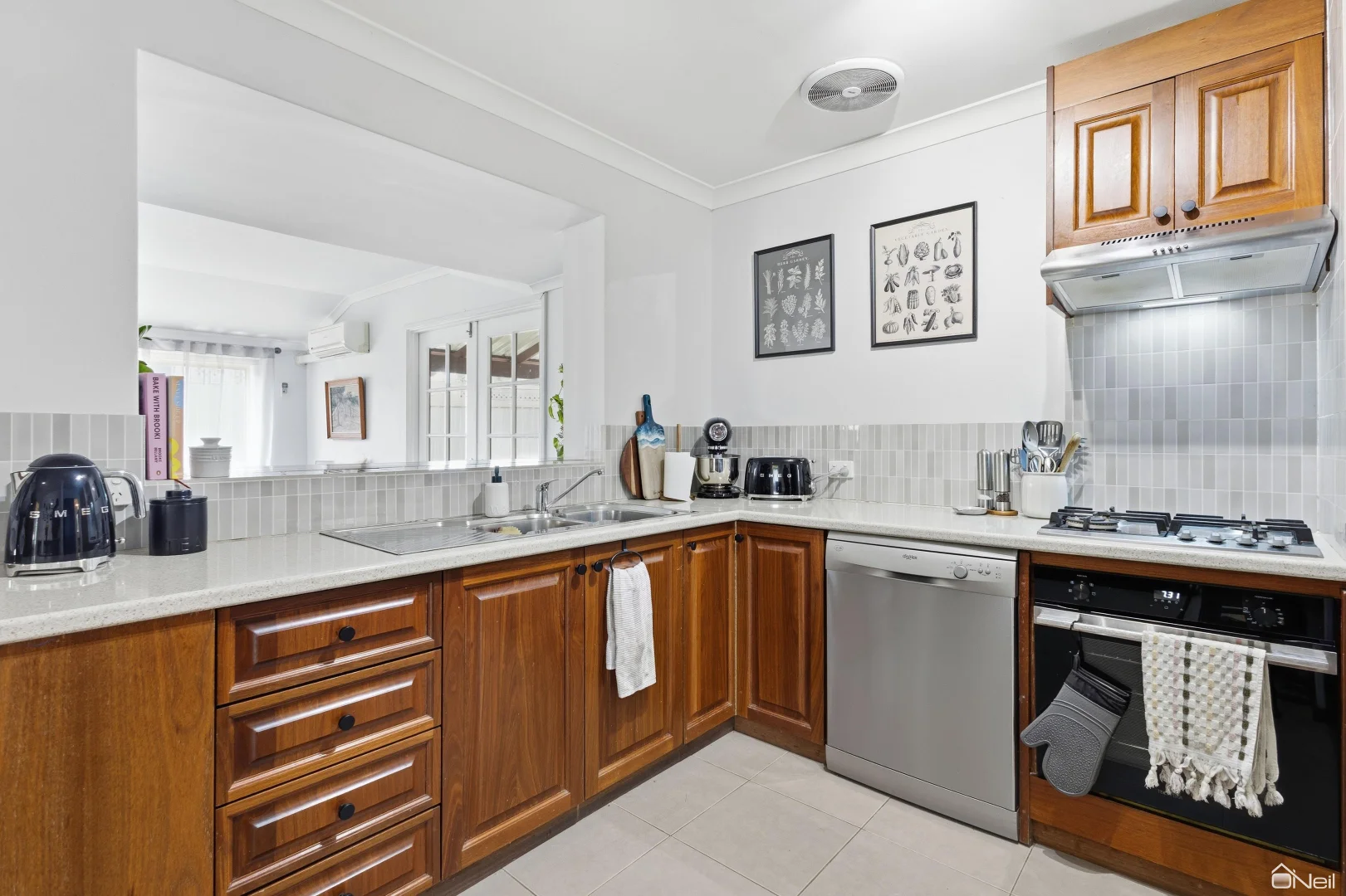 Additional image 15 of 3 Midhurst Street, Camillo WA 6111