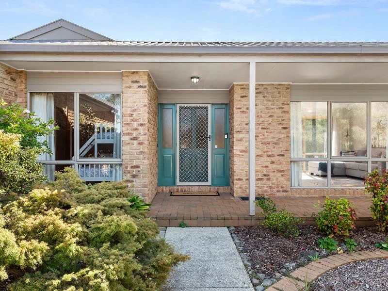 1B Boscarne Avenue, Torquay VIC 3228