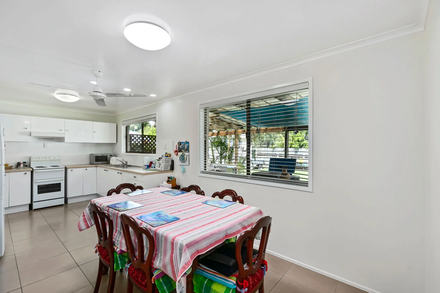 Additional image 3 of 35 Sunset Crescent, Torquay QLD 4655