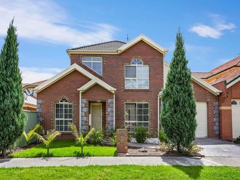 15 Barak Court, Oak Park VIC 3046