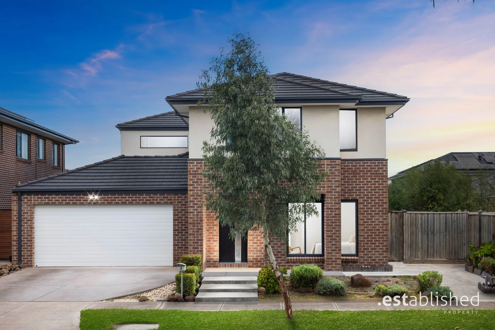 7 Lumbrook Parade, Truganina VIC 3029