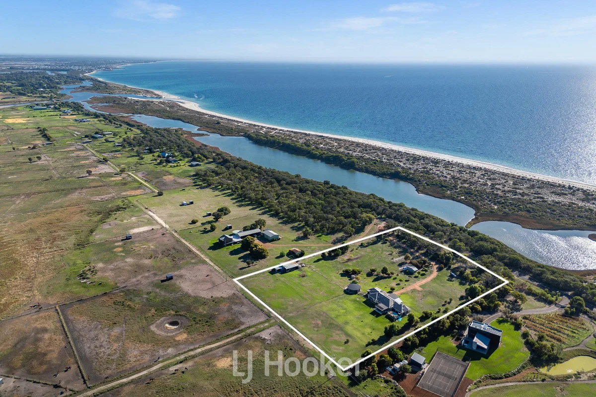 216 Forrest Beach Road, Wonnerup WA 6280