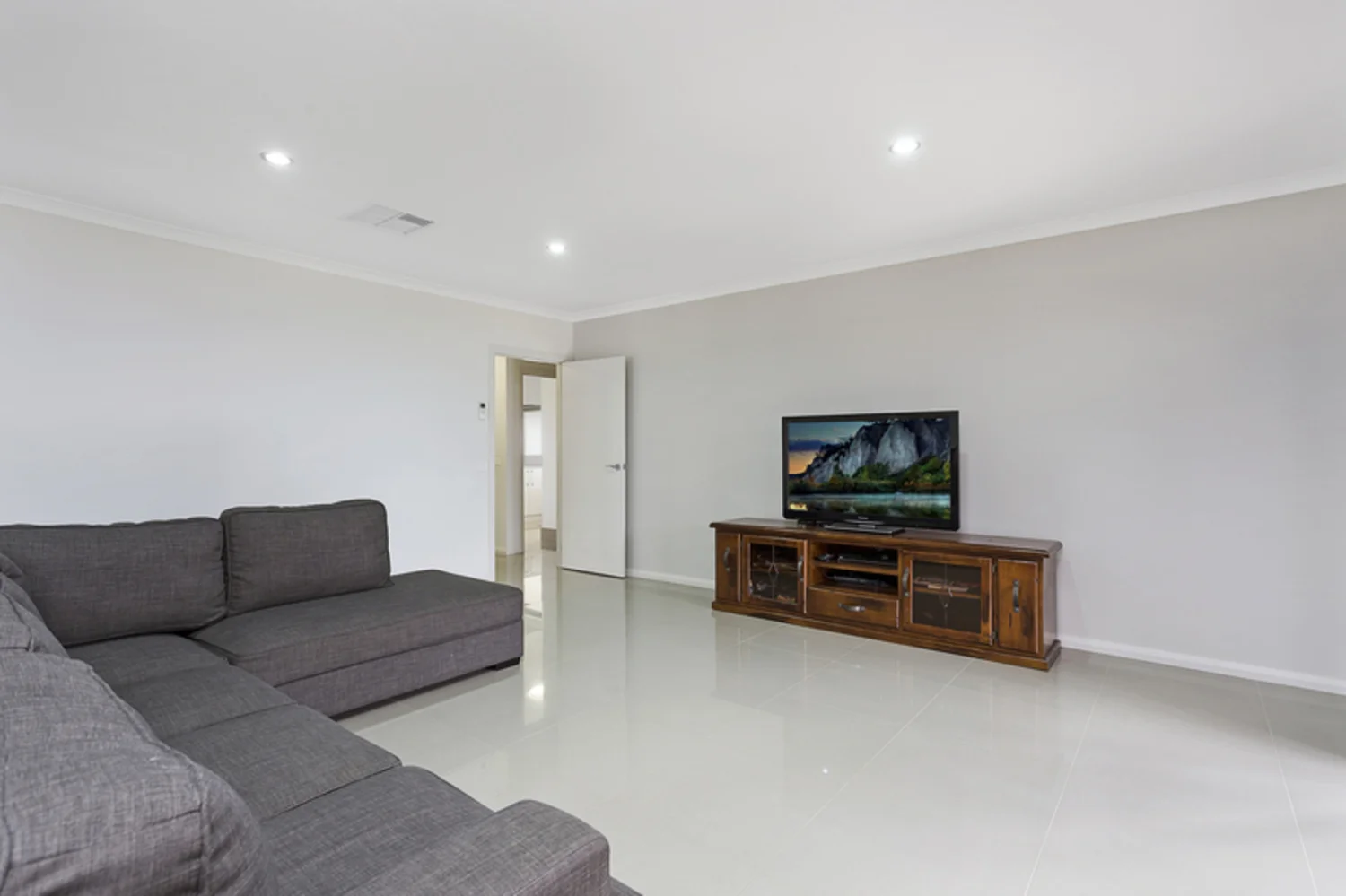 Additional image 4 of 33 Silky Oak Avenue, Wodonga VIC 3690