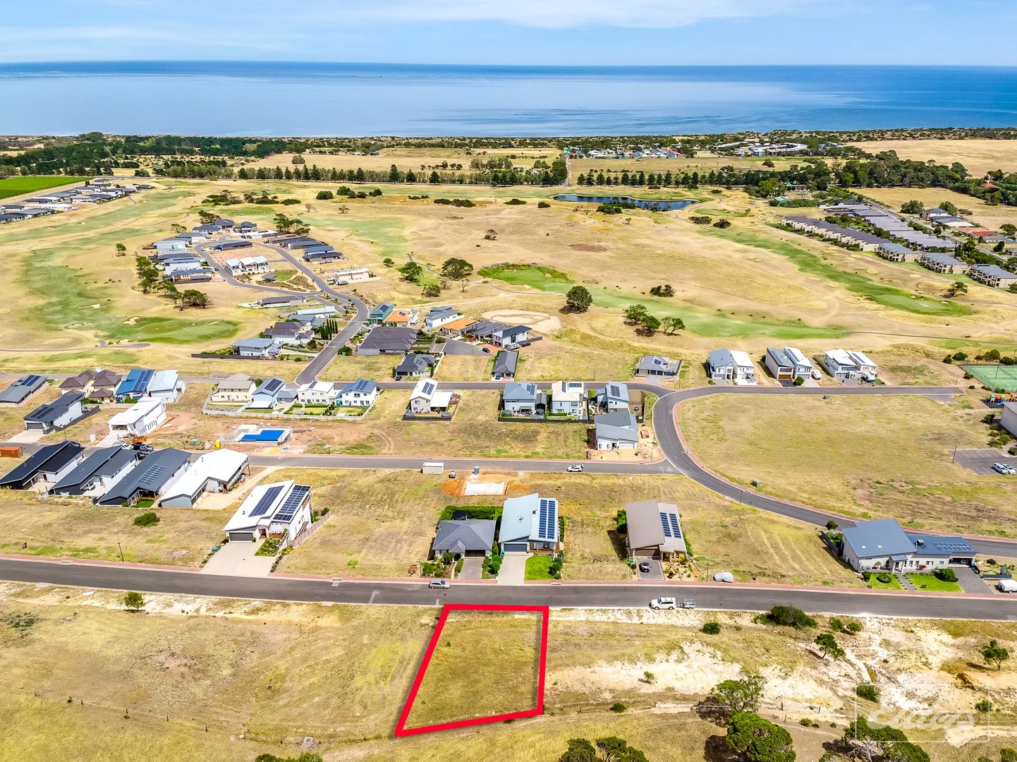 18 Cherry Hills Crescent, Normanville SA 5204