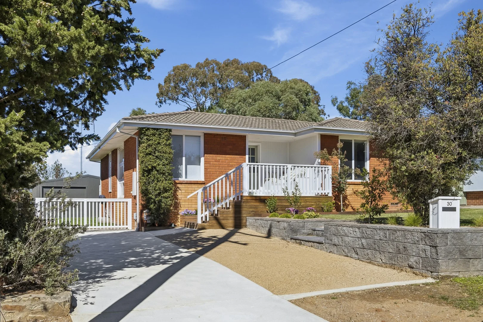 30 Oleria Street, Queanbeyan NSW 2620