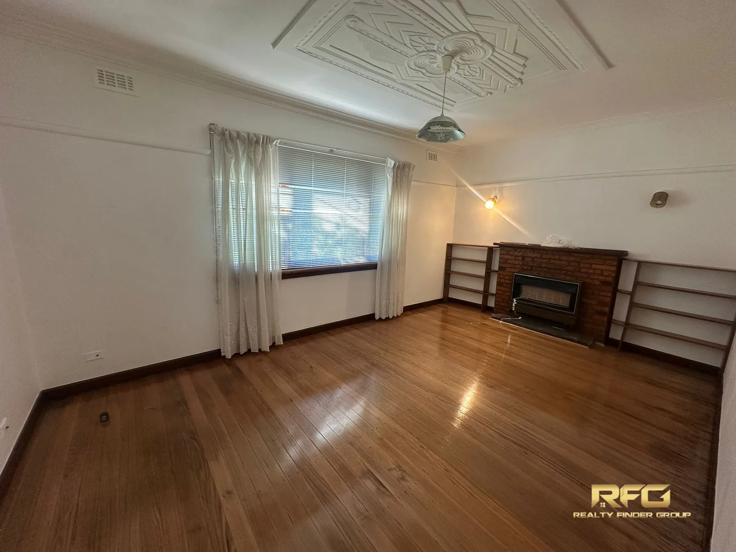 3 Middlesex St, Sunshine North VIC 3020 photo 3