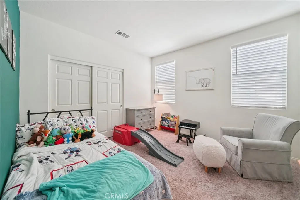 Additional image 104 of 618 S Brampton Lane, Rialto, CA 92376
