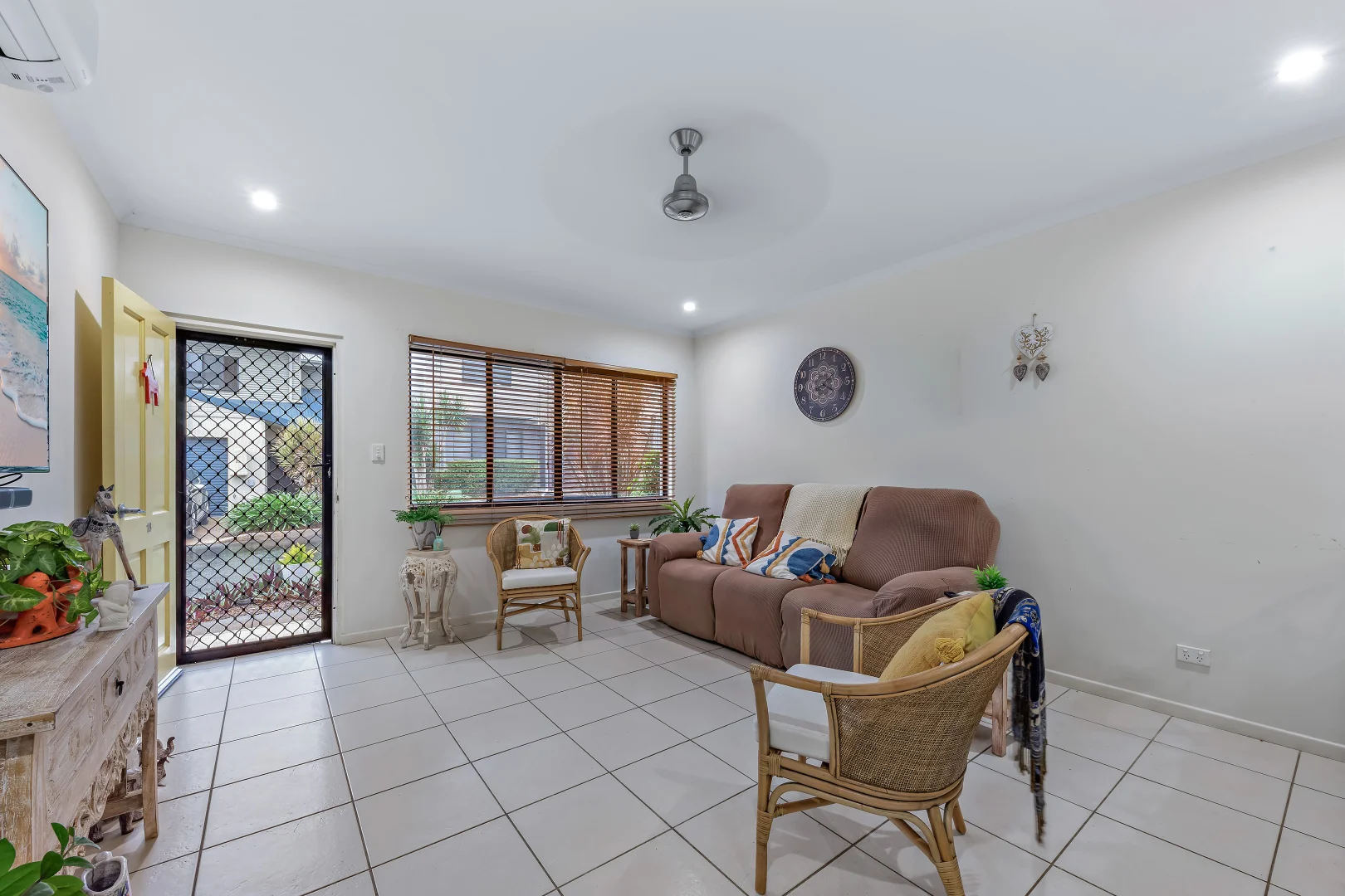 Additional image 8 of 18/25 Abell Road, Cannonvale QLD 4802