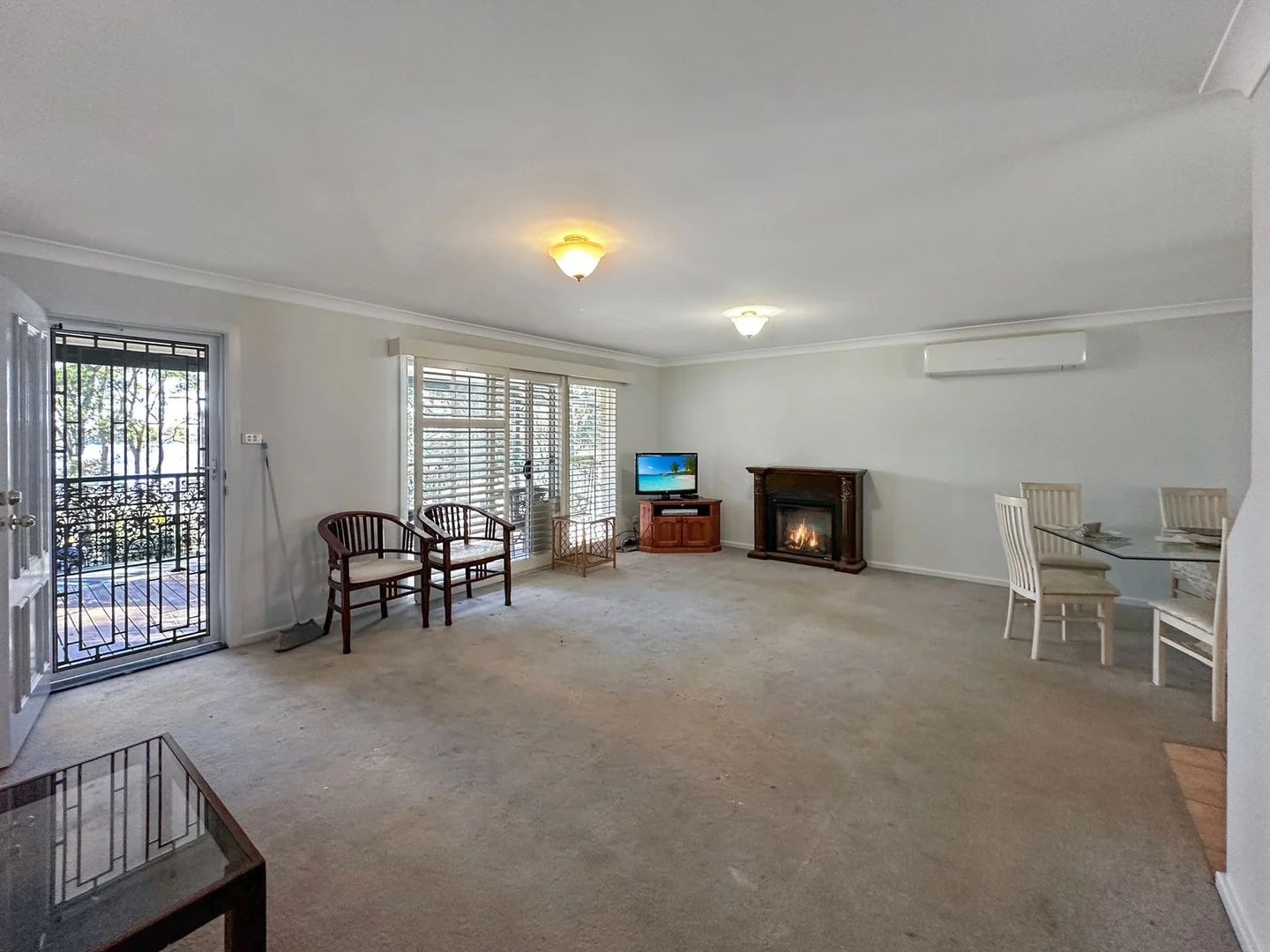 Additional image 3 of 53 Cove Boulevard, North Arm Cove NSW 2324