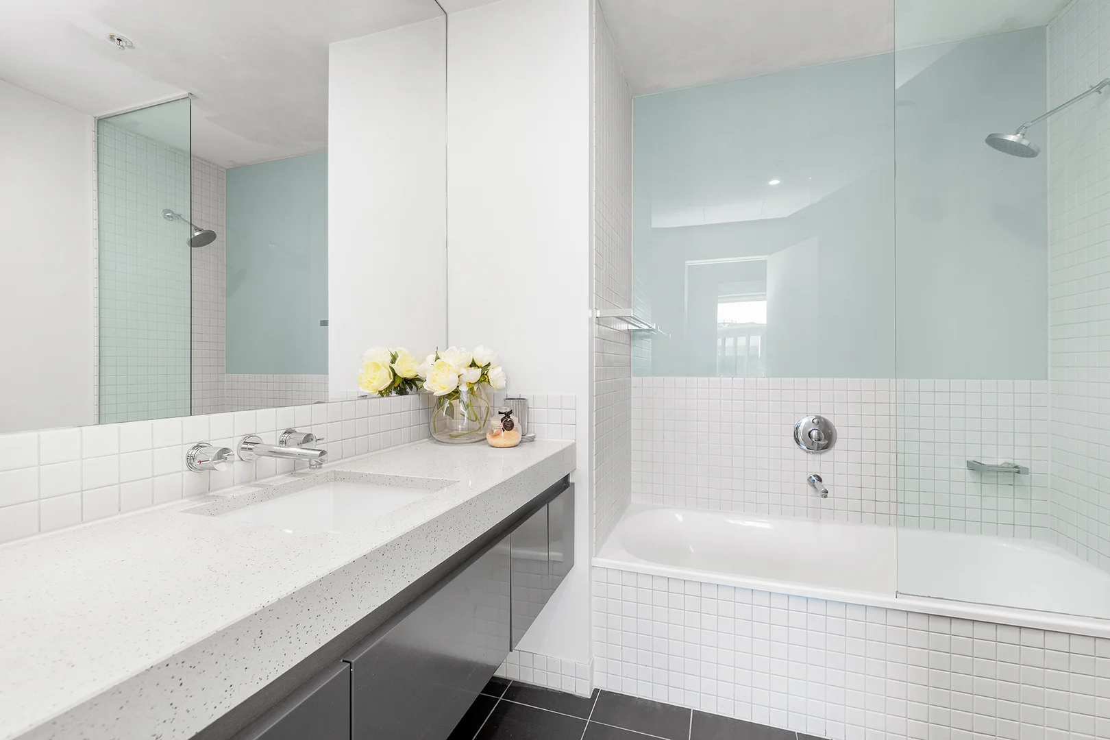 Additional image 12 of 802/142 Rouse Street, Port Melbourne VIC 3207