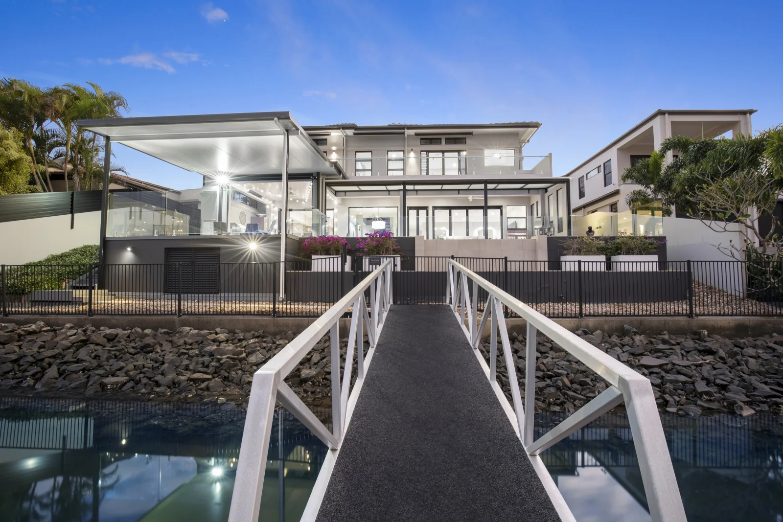 8098 The Circle, Sanctuary Cove QLD 4212
