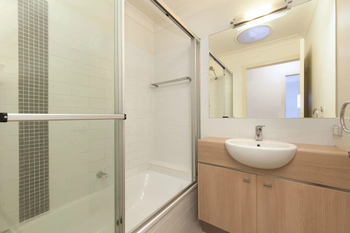 Additional image 5 of 4/25 Rennie Street, Indooroopilly QLD 4068