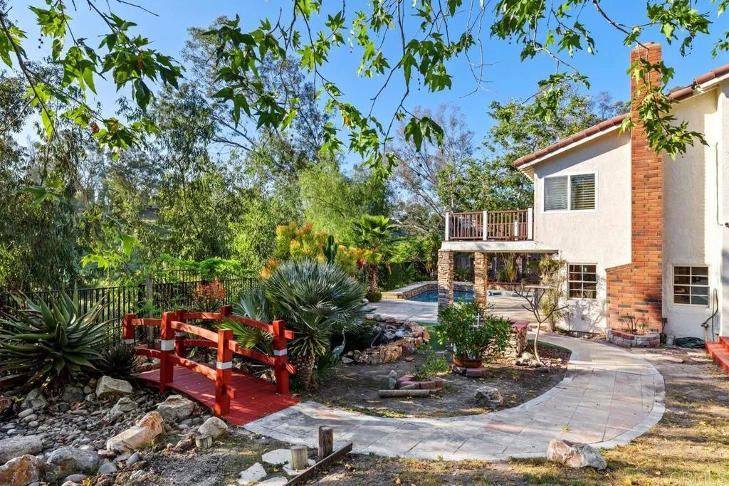 Additional image 55 of 10817 Rueda Court, San Diego, CA 92124