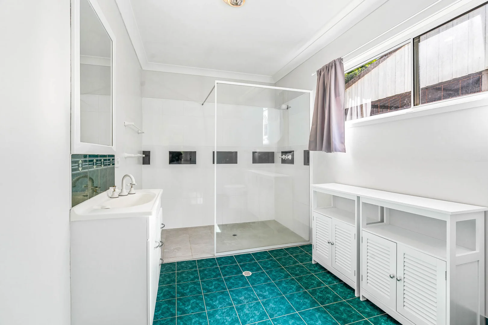 Additional image 18 of 28 Pookanah Street, Russell Island QLD 4184