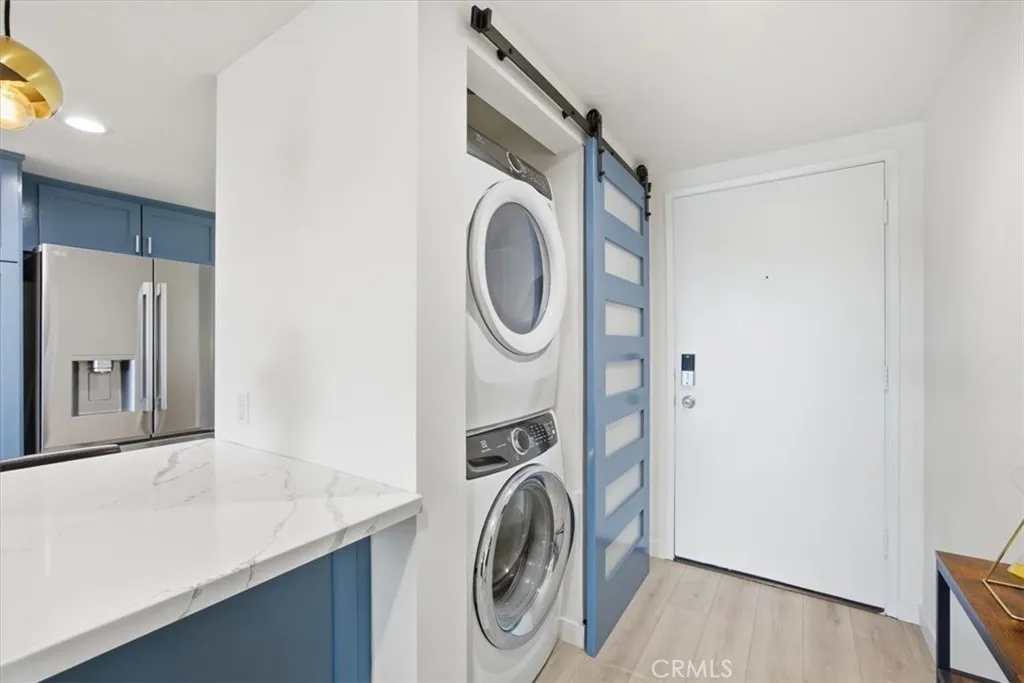 Additional image 23 of 215 W Palm Avenue Unit 301, El Segundo, CA 90245