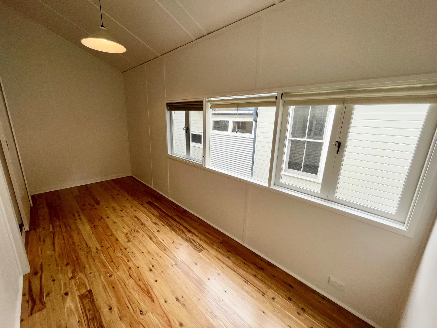 Additional image 8 of 71 Fletcher Street, Wentworth Falls NSW 2782