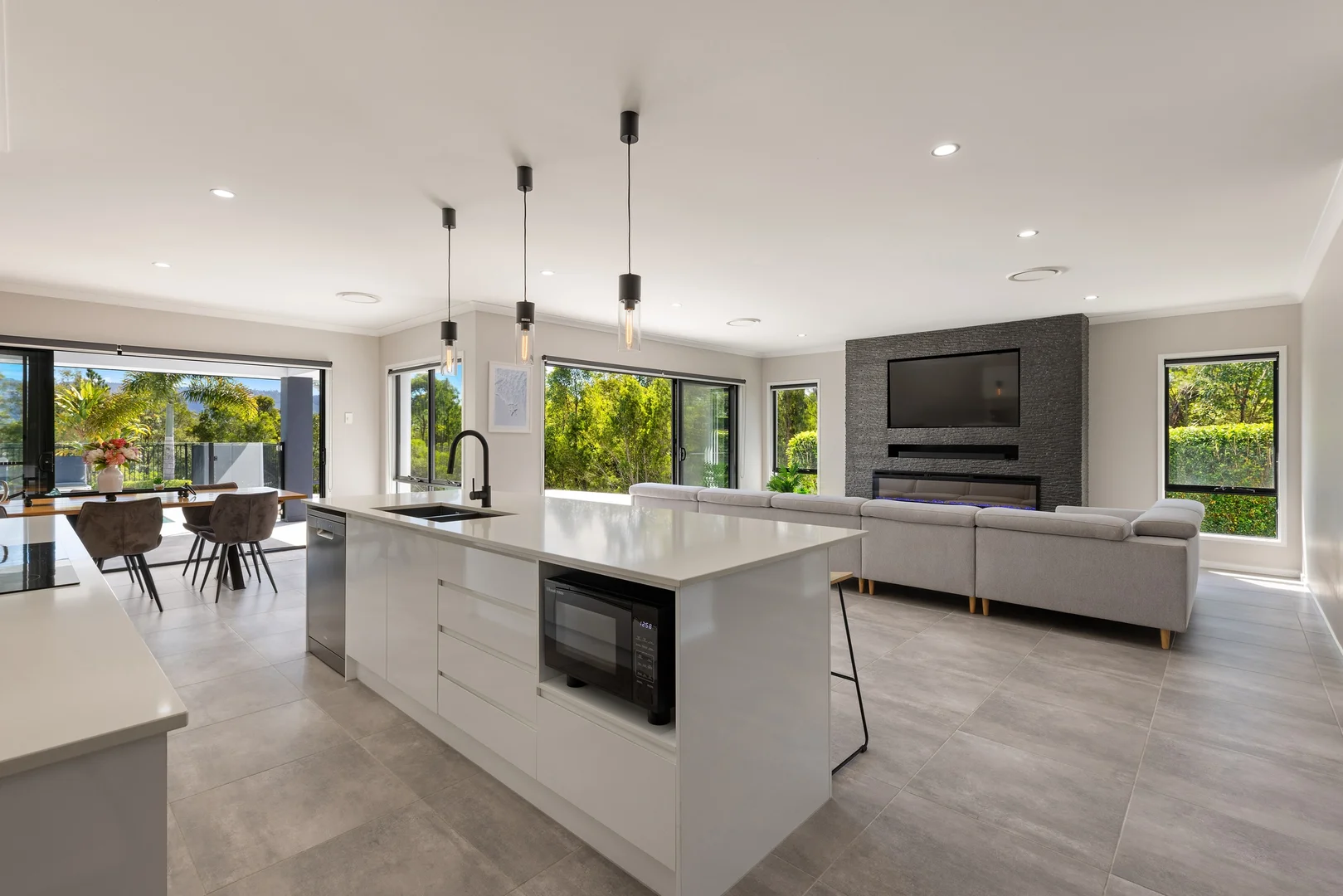Additional image 9 of 82 Burley Griffin Drive, Maudsland QLD 4210