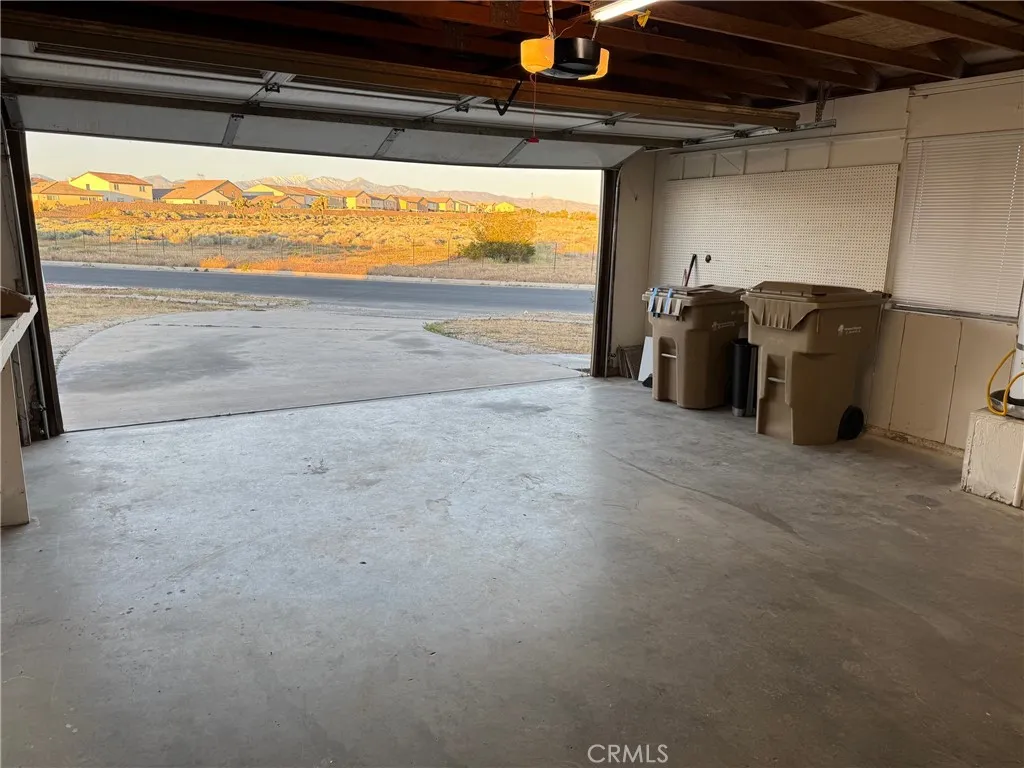 Additional image 66 of 10333 Tamarisk Avenue, Hesperia, CA 92345