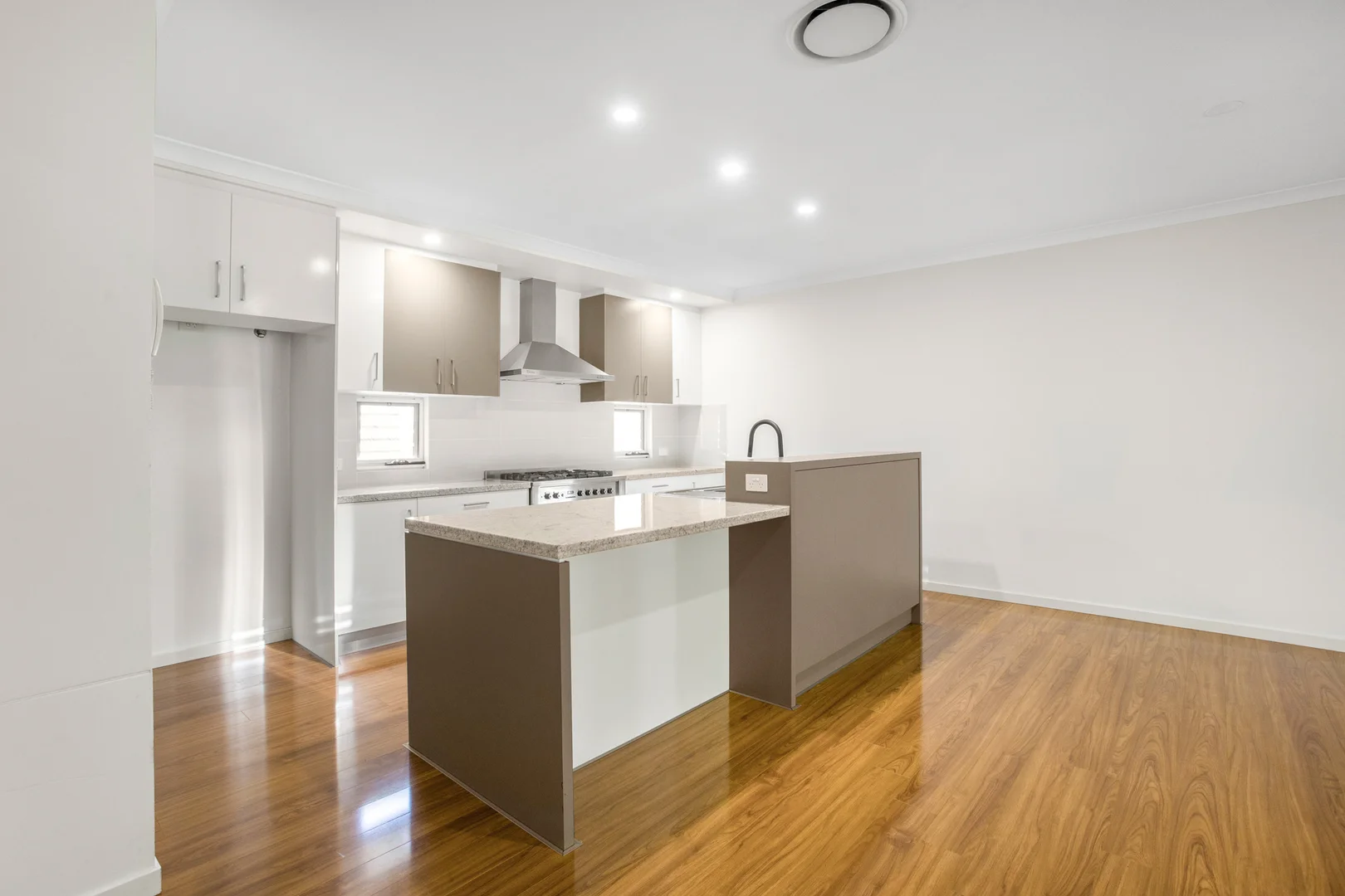 Additional image 4 of 2/1 Harbour Heights Lane, Kuluin QLD 4558