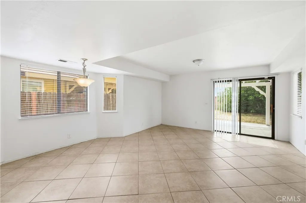 Additional image 41 of 1212 W Ave H4, Lancaster, CA 93534