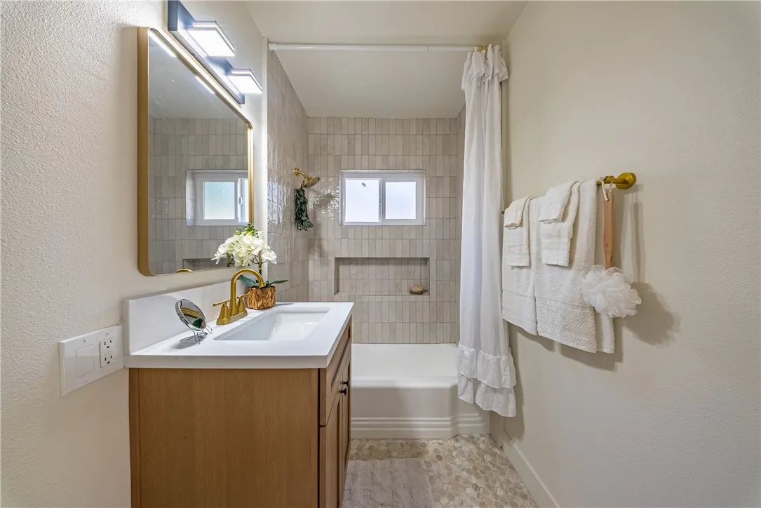 Additional image 52 of 946 Cedar Street, Corona, CA 92879