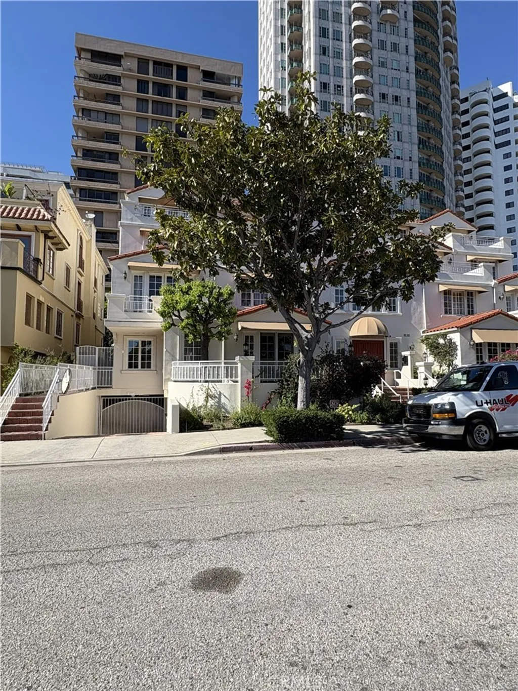 Additional image 2 of 10595 Ashton Avenue Unit 201, Los Angeles, CA 90024