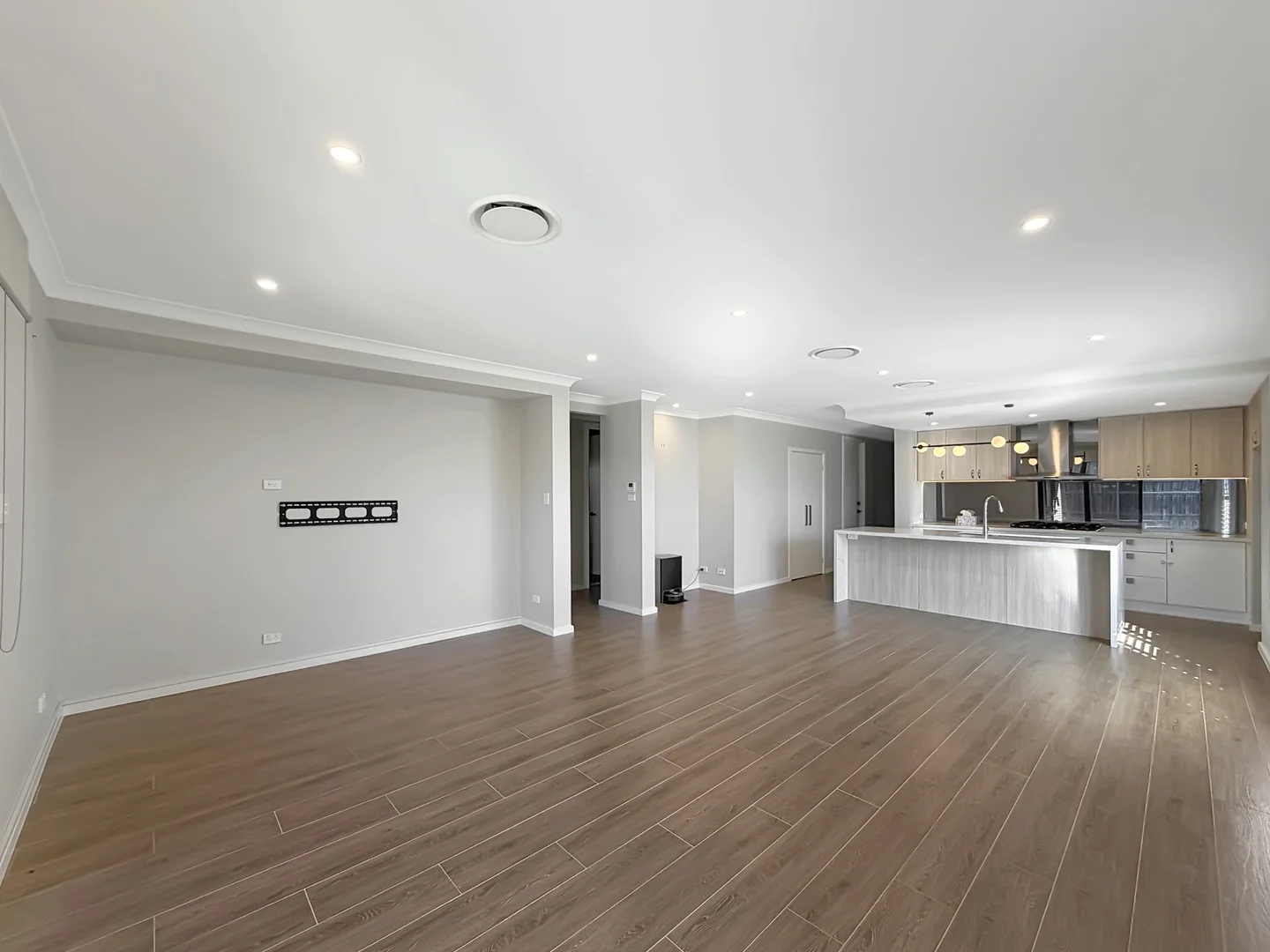 Additional image 3 of 18 Victory Road, Colebee NSW 2761