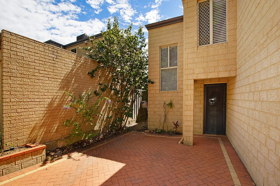 Additional image 30 of 6 Ellis Road, Kardinya WA 6163