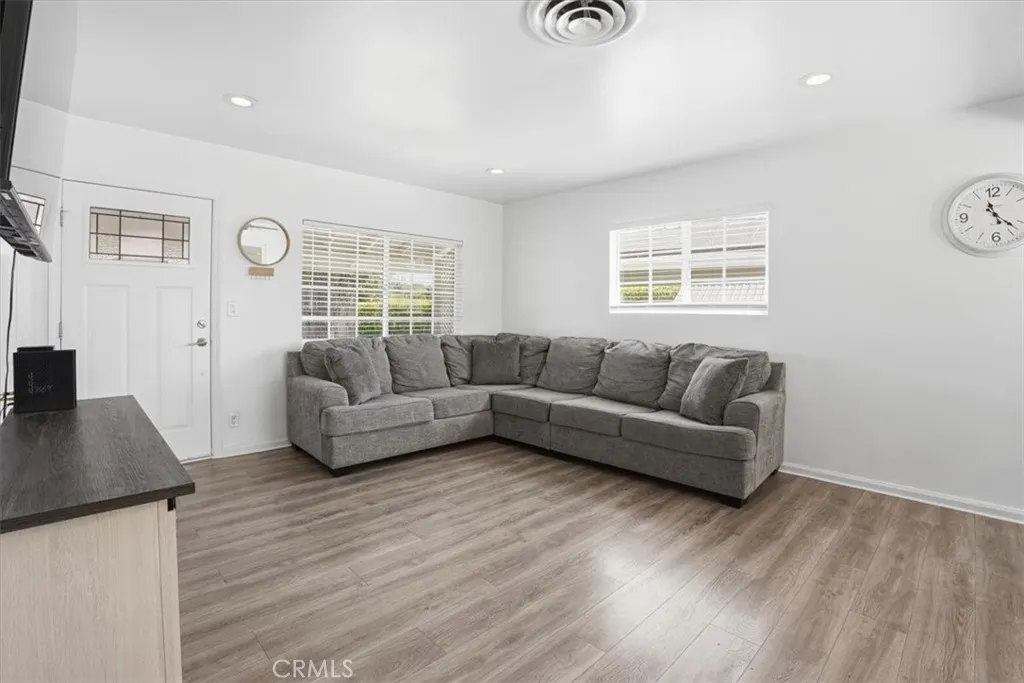 Additional image 10 of 6947 Sunny Brae Avenue, Winnetka, CA 91306