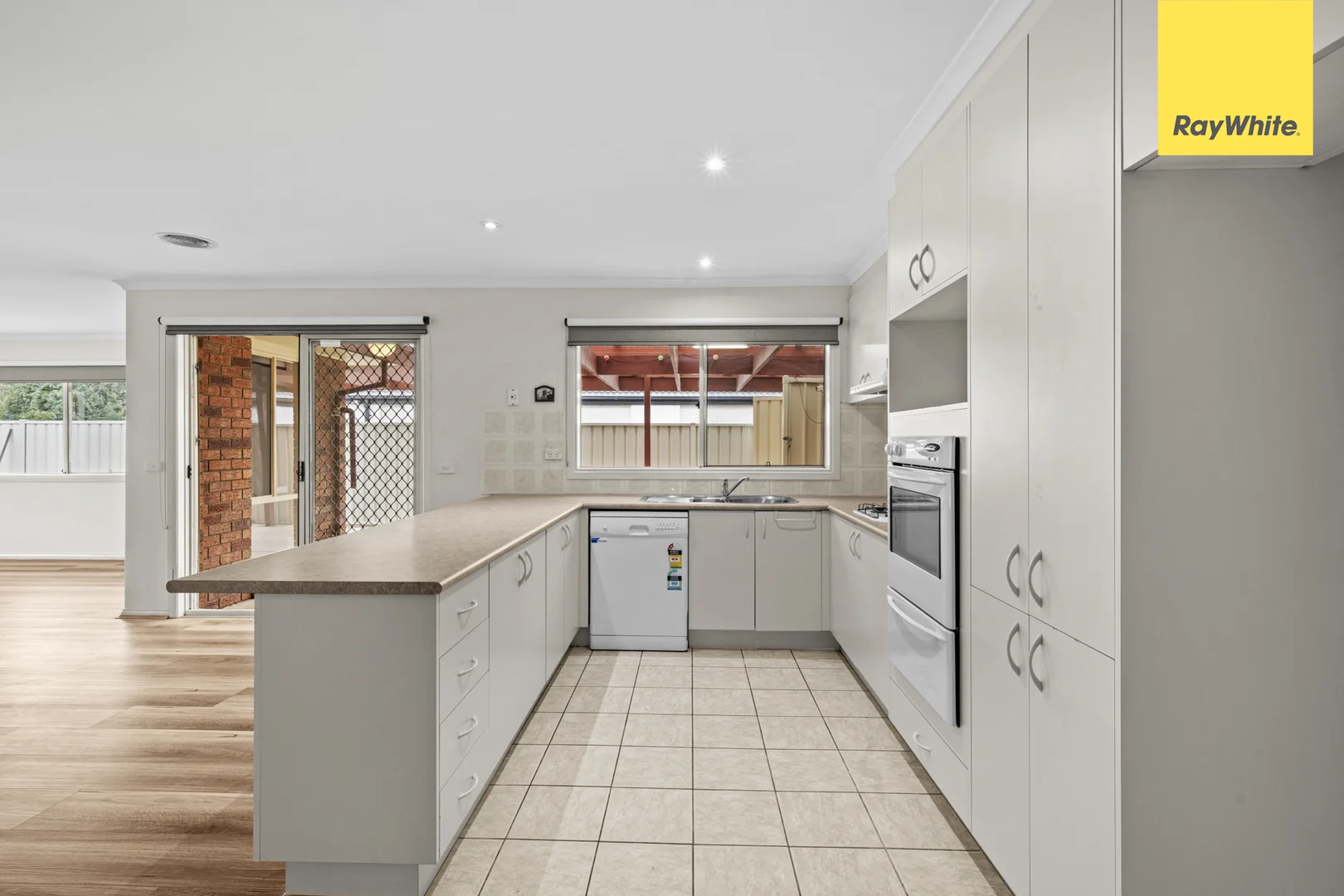 Additional image 7 of 20 Cressida Crescent, Sydenham VIC 3037