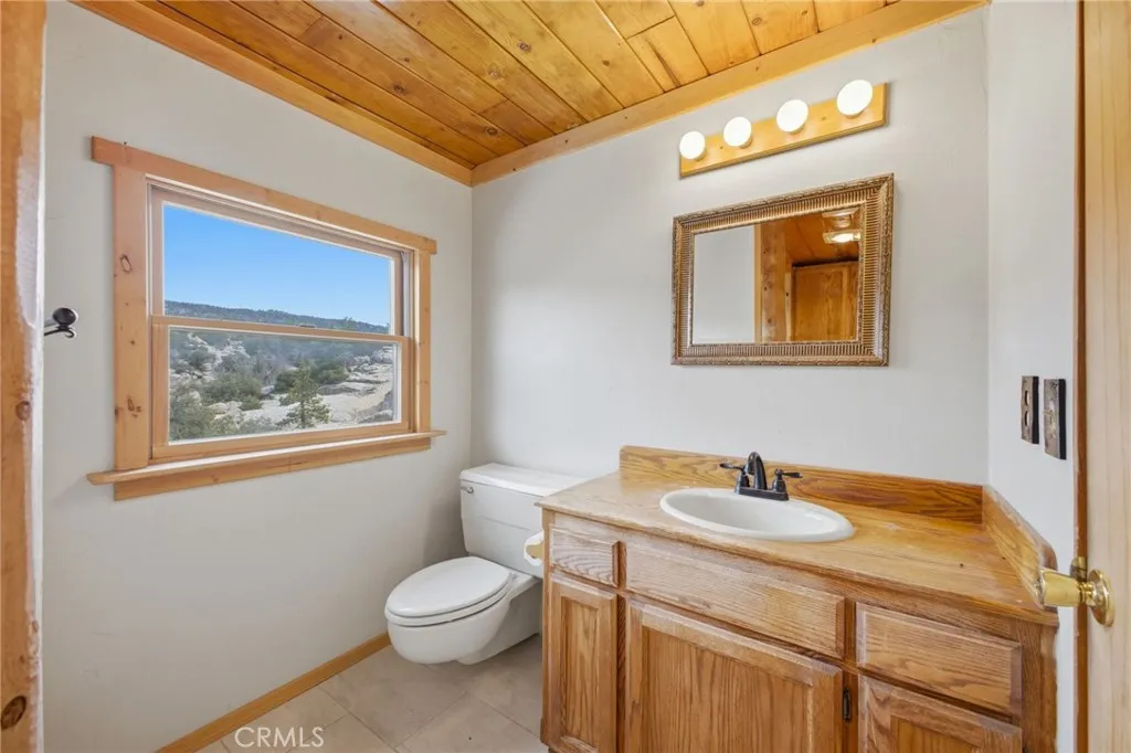 Additional image 56 of 33052 Donner Ln, Running Springs, CA 92382