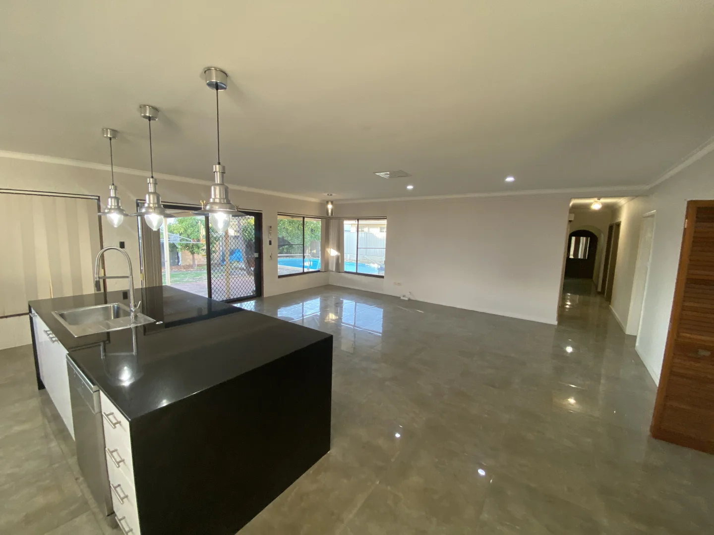 Additional image 7 of 4 Ornum Place, Innaloo WA 6018