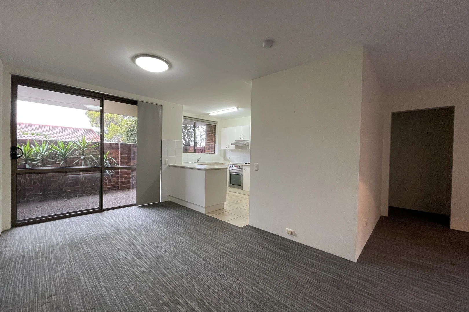 Additional image 3 of 2/5-6 Hayes Close, Singleton NSW 2330