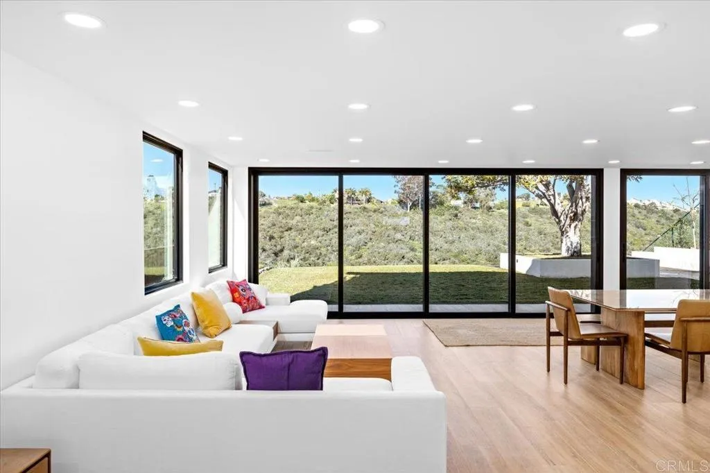 Additional image 77 of 1560 Hawk View Dr, Encinitas, CA 92024