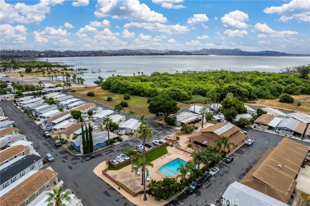 Additional image 32 of 32900 Riverside Dr Unit 53, Lake Elsinore, CA 92530