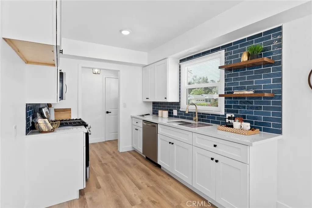 Additional image 11 of 932 Prock St, Pomona, CA 91768