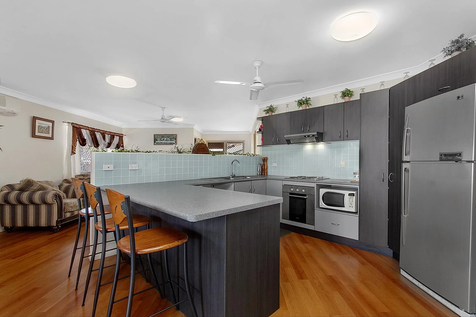 Additional image 2 of 13 Lockyer Place, Mount Louisa QLD 4814