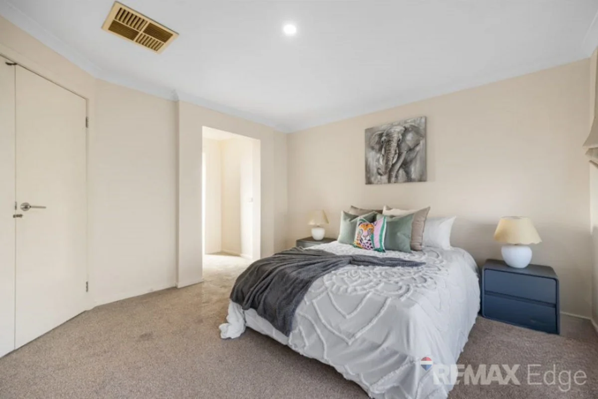 15 Central Park Avenue, Point Cook VIC 3030 photo 4
