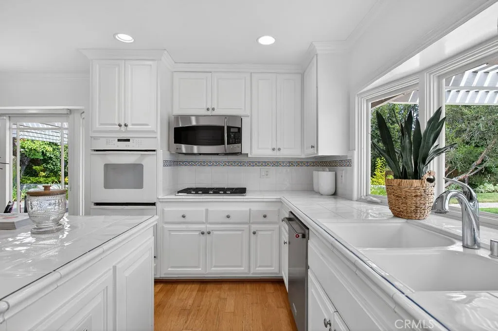 Additional image 18 of 18212 Lincoln St, Villa Park, CA 92861