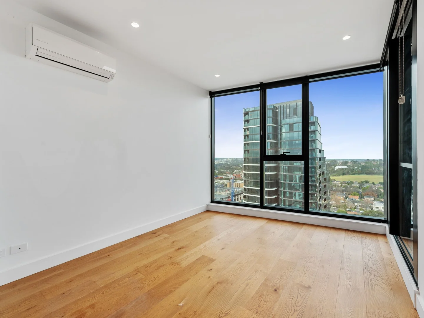 Additional image 4 of 1921/850 Whitehorse Road, Box Hill VIC 3128