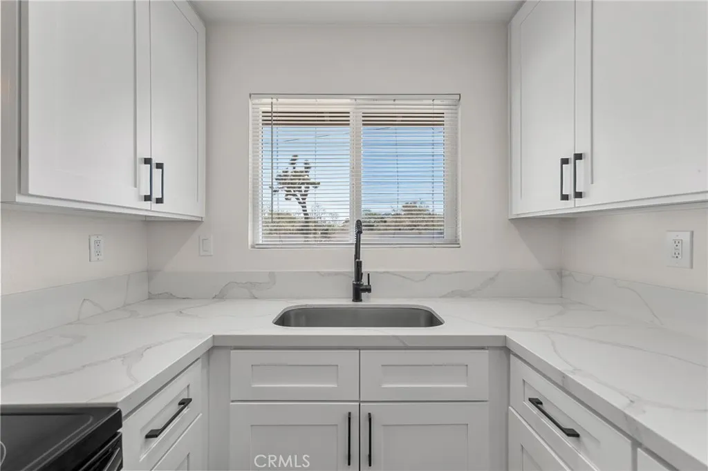 Additional image 12 of 7433 Sage Ave, Yucca Valley, CA 92284